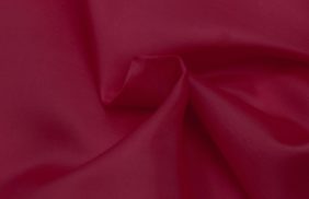 ткань подкладочная 170t, 42 гр/м2, 100пэ, 150см, красный темный/s171, (100м) wsr купить по цене 32 руб в розницу от 1 метра - в интернет-магазине Веллтекс