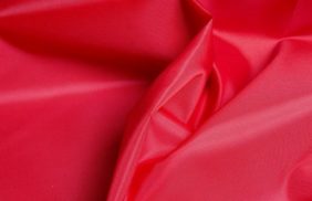 ткань оксфорд 210d, wr/pu1000, 82гр/м2, 100пэ, 150см, красный/s059, (рул 100м) tpx017 купить по цене 77.3 руб в розницу от 1 метра - в интернет-магазине Веллтекс
